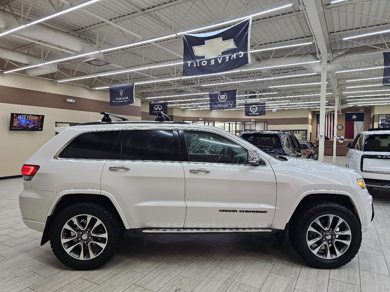 Jeep Grand Cherokee Overland 2WD 2018
