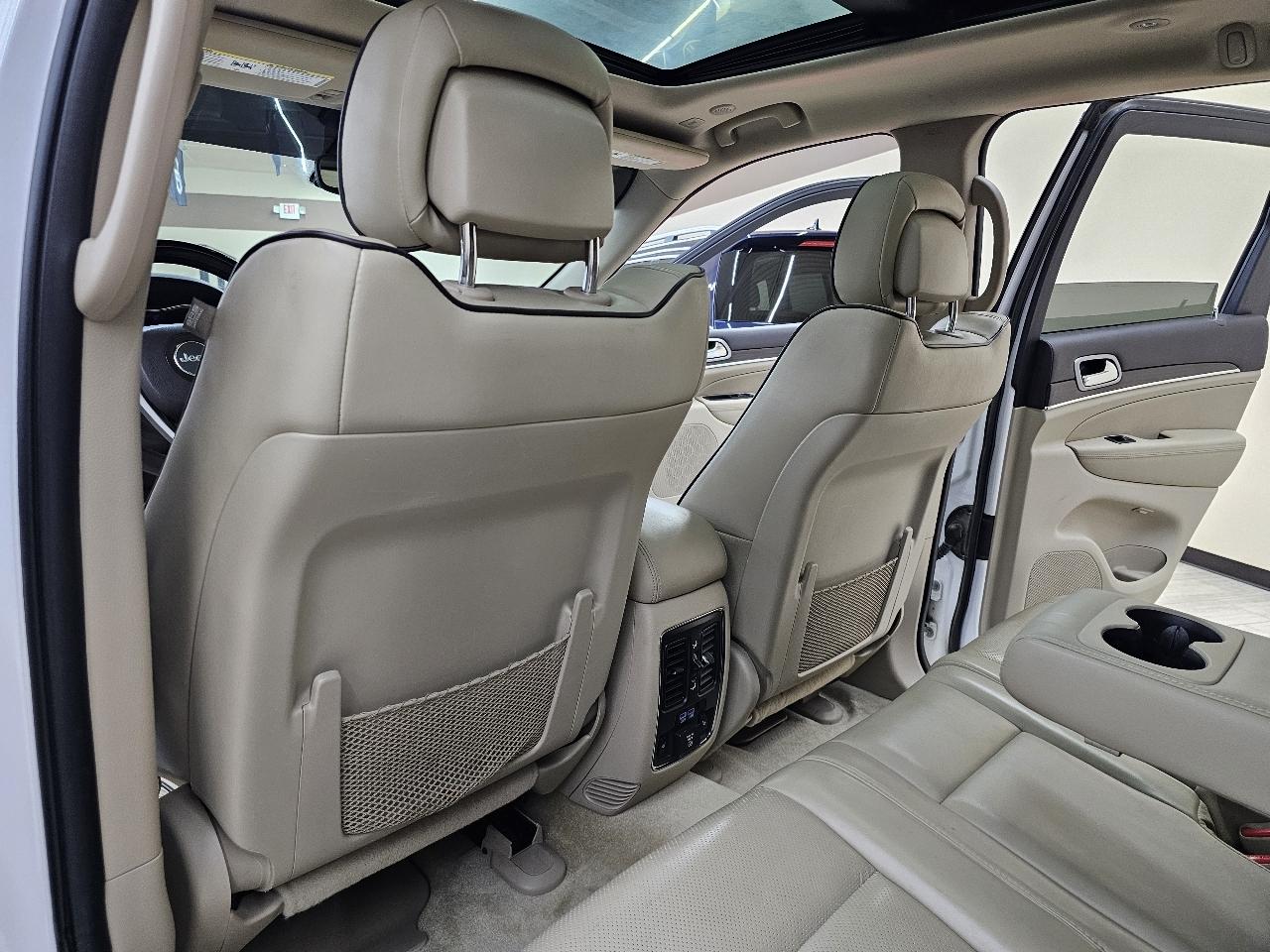 Jeep Grand Cherokee Overland 2WD 2018