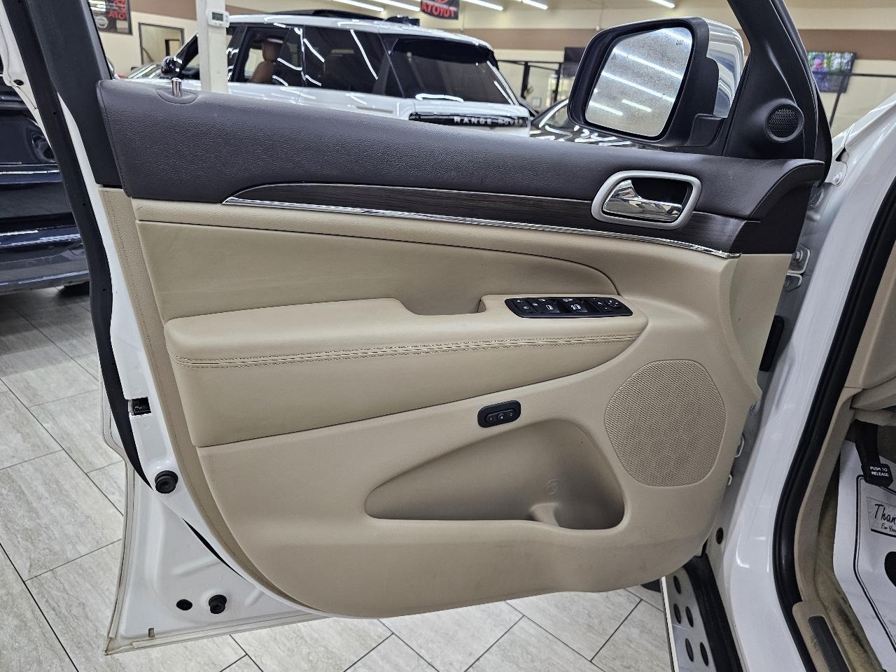 Jeep Grand Cherokee Overland 2WD 2018