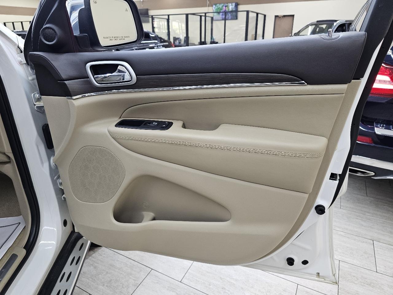 Jeep Grand Cherokee Overland 2WD 2018