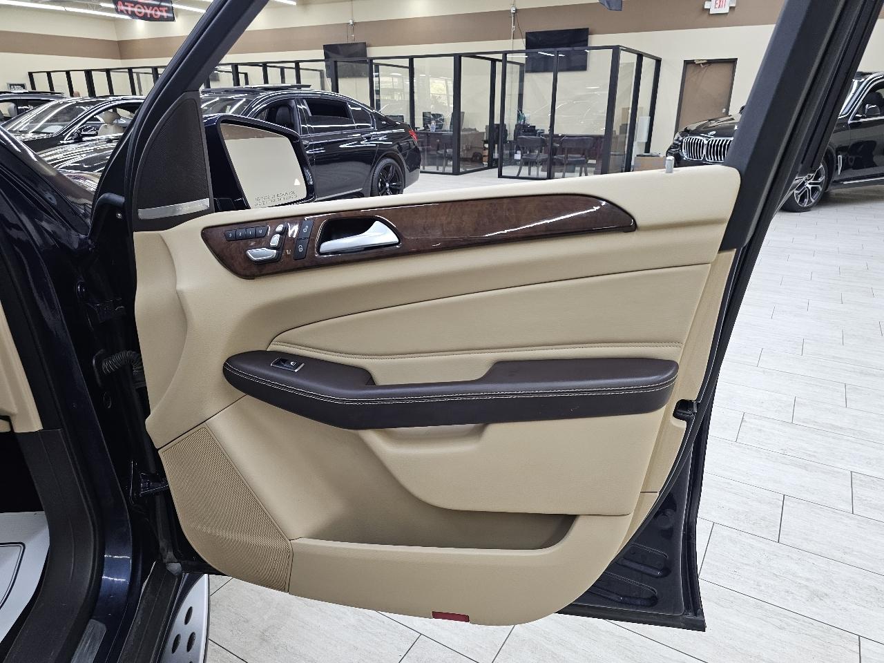 Mercedes-Benz GLS-Class GLS450 4MATIC 2017