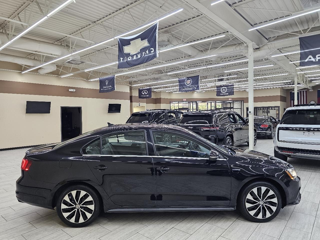 Volkswagen Jetta Hybrid SEL Premium 2016