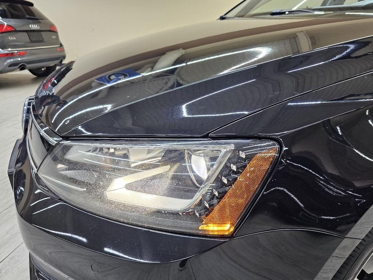 Volkswagen Jetta Hybrid SEL Premium 2016