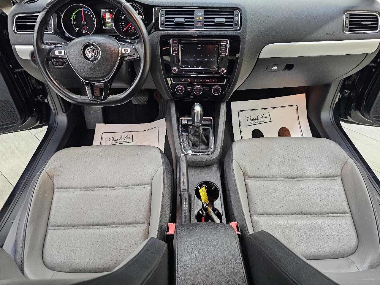 Volkswagen Jetta Hybrid SEL Premium 2016