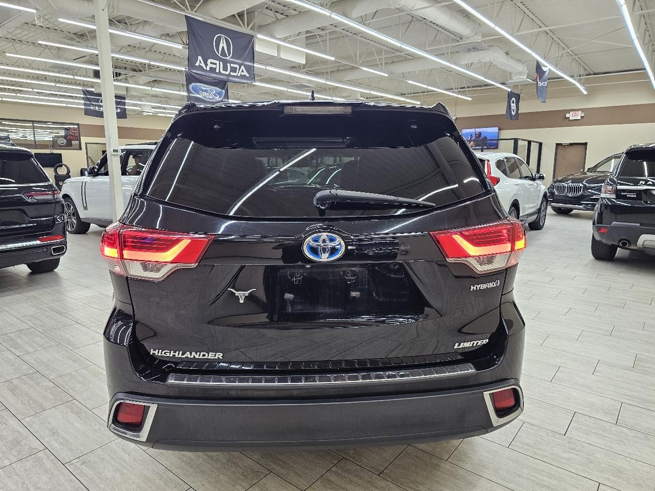 Toyota Highlander Hybrid Limited Platinum AWD 2017