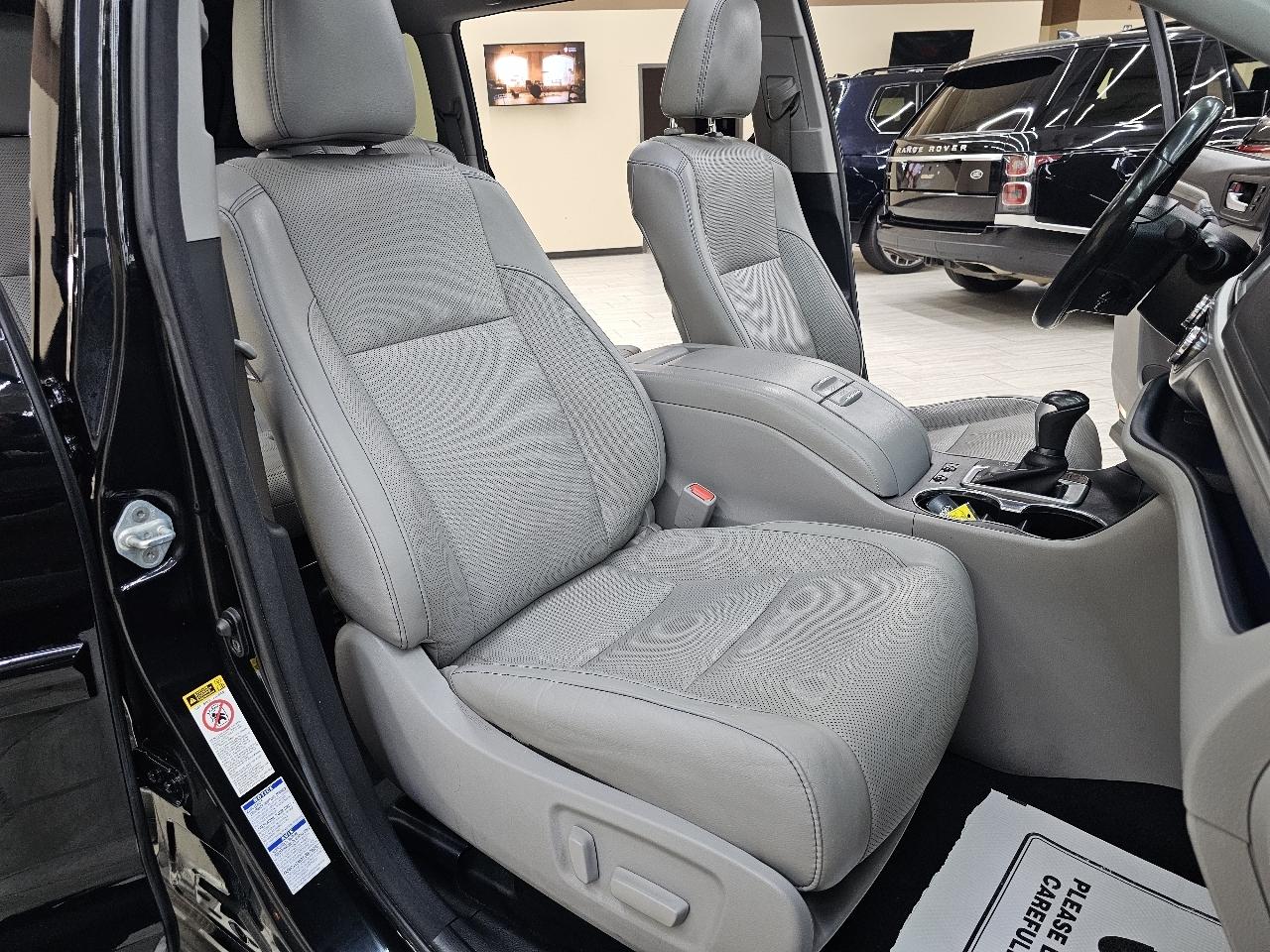 Toyota Highlander Hybrid Limited Platinum AWD 2017