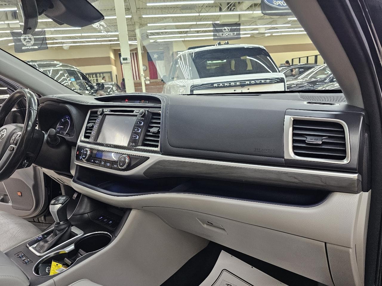Toyota Highlander Hybrid Limited Platinum AWD 2017