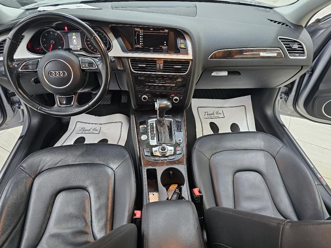 Audi A4 2.0T Premium Plus quattro Sedan AWD 8A 2016