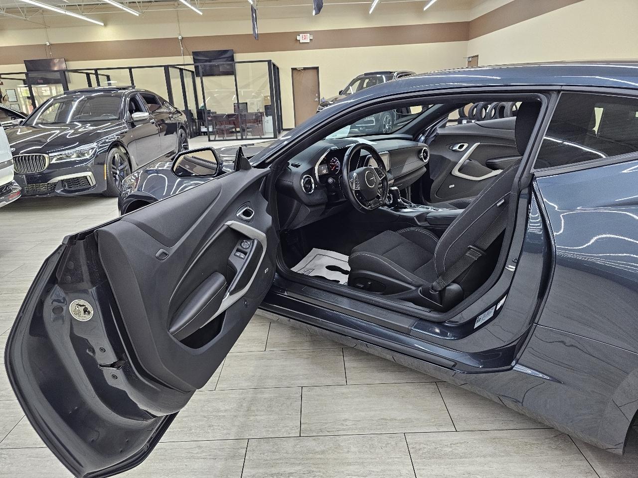Chevrolet Camaro  2023
