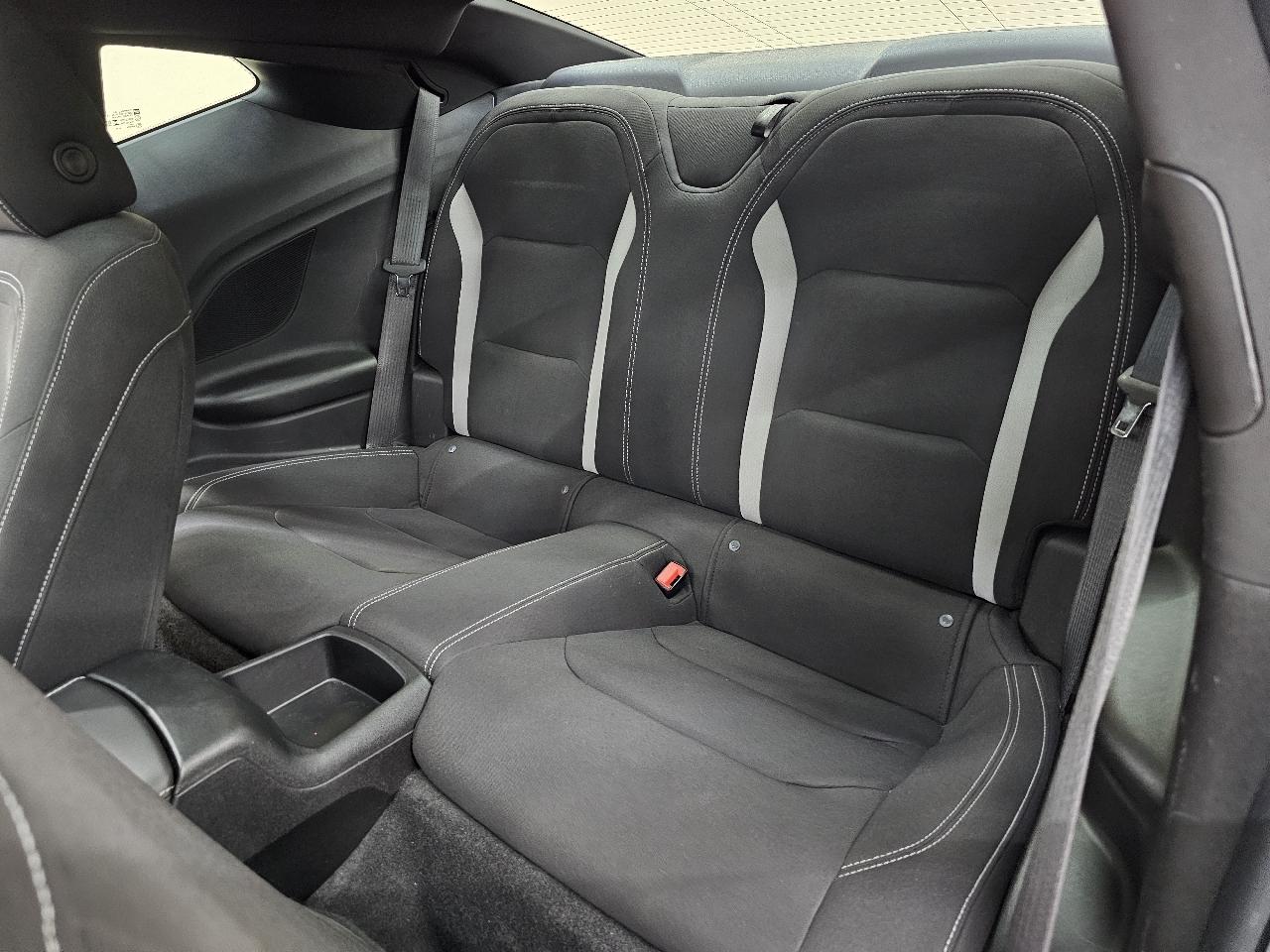 Chevrolet Camaro  2023