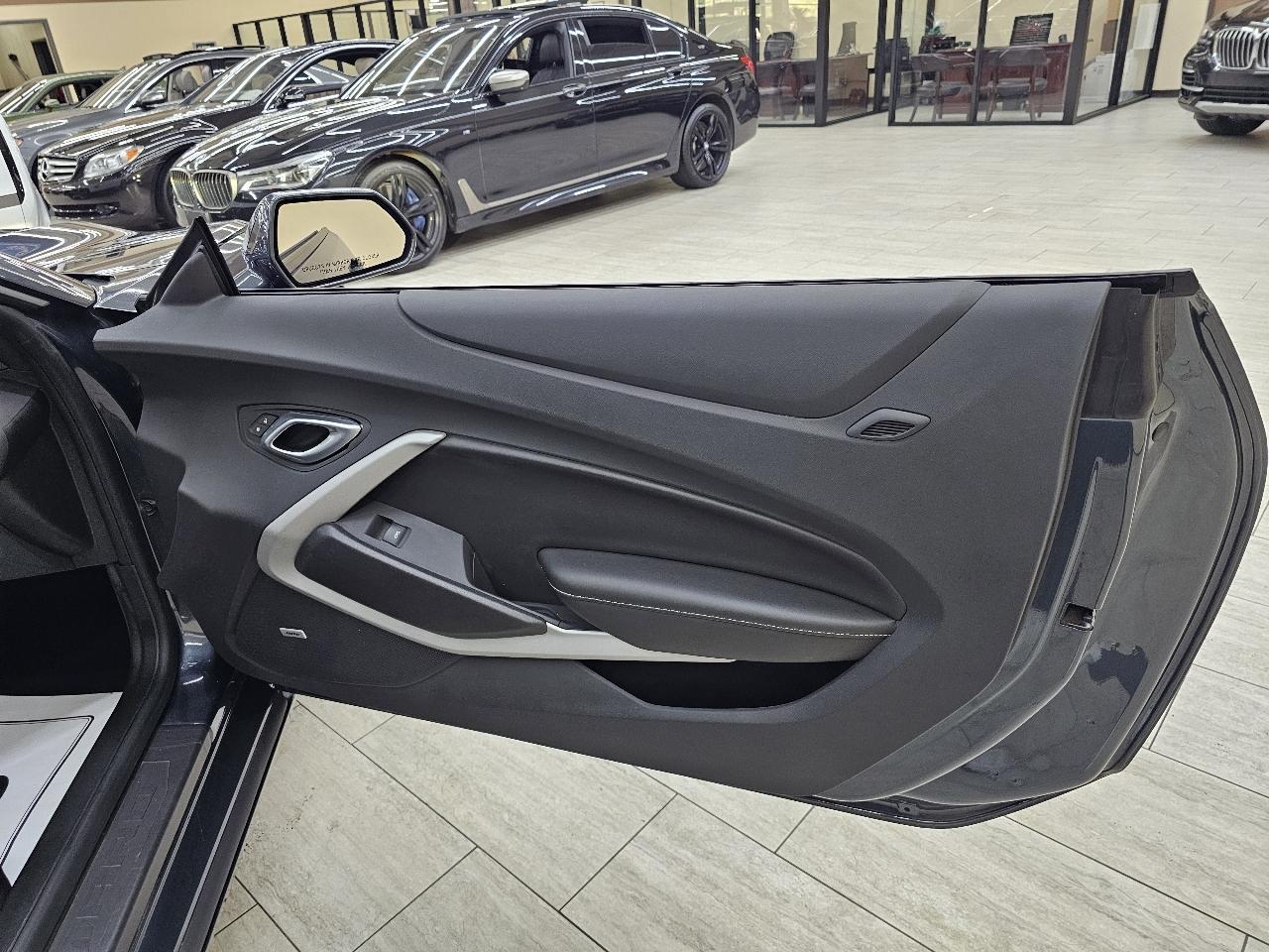 Chevrolet Camaro  2023