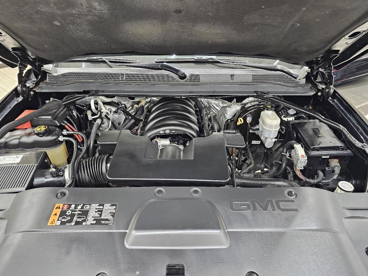GMC Yukon XL SLT 4WD 2018