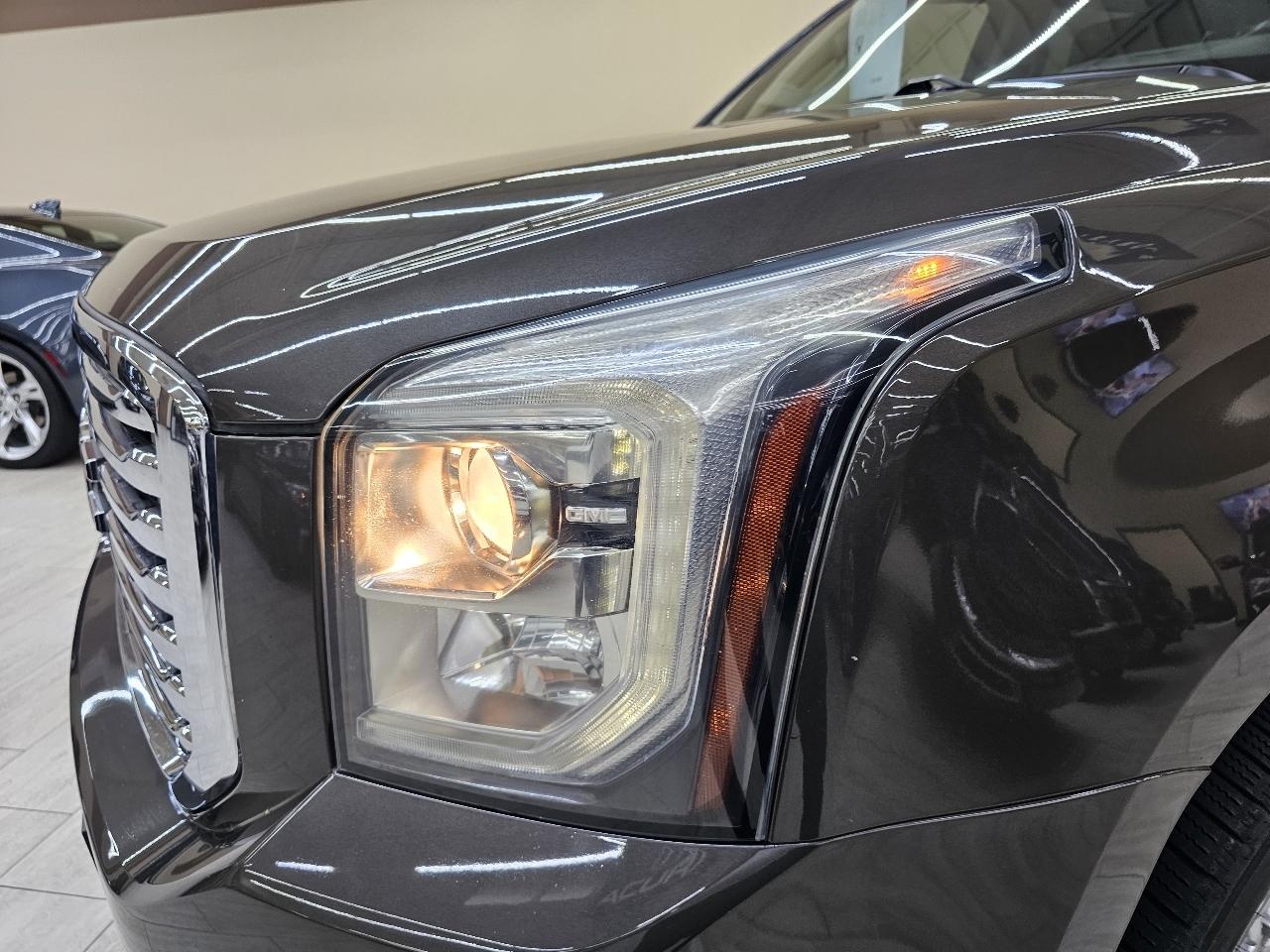 GMC Yukon SLT 2WD 2019