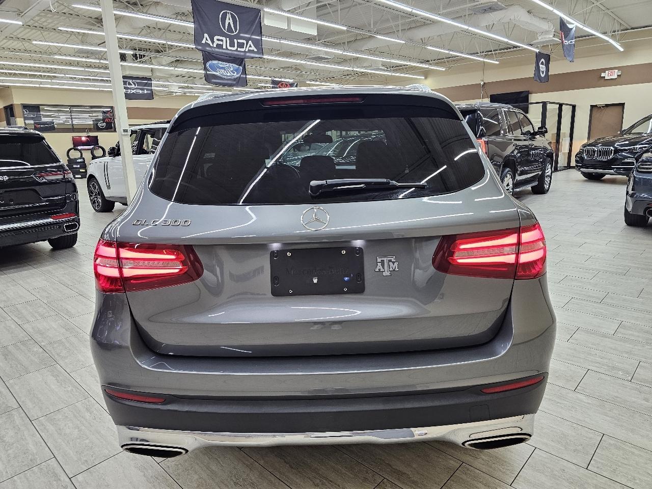 Mercedes-Benz GLC-Class GLC300 2018