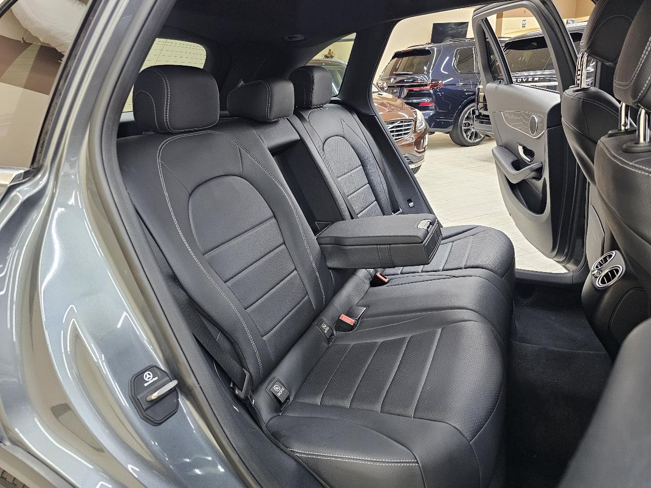 Mercedes-Benz GLC-Class GLC300 2018