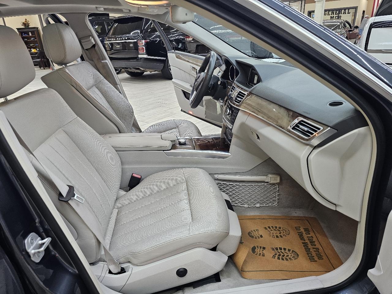 Mercedes-Benz E-Class E550 Sedan 4MATIC 2014