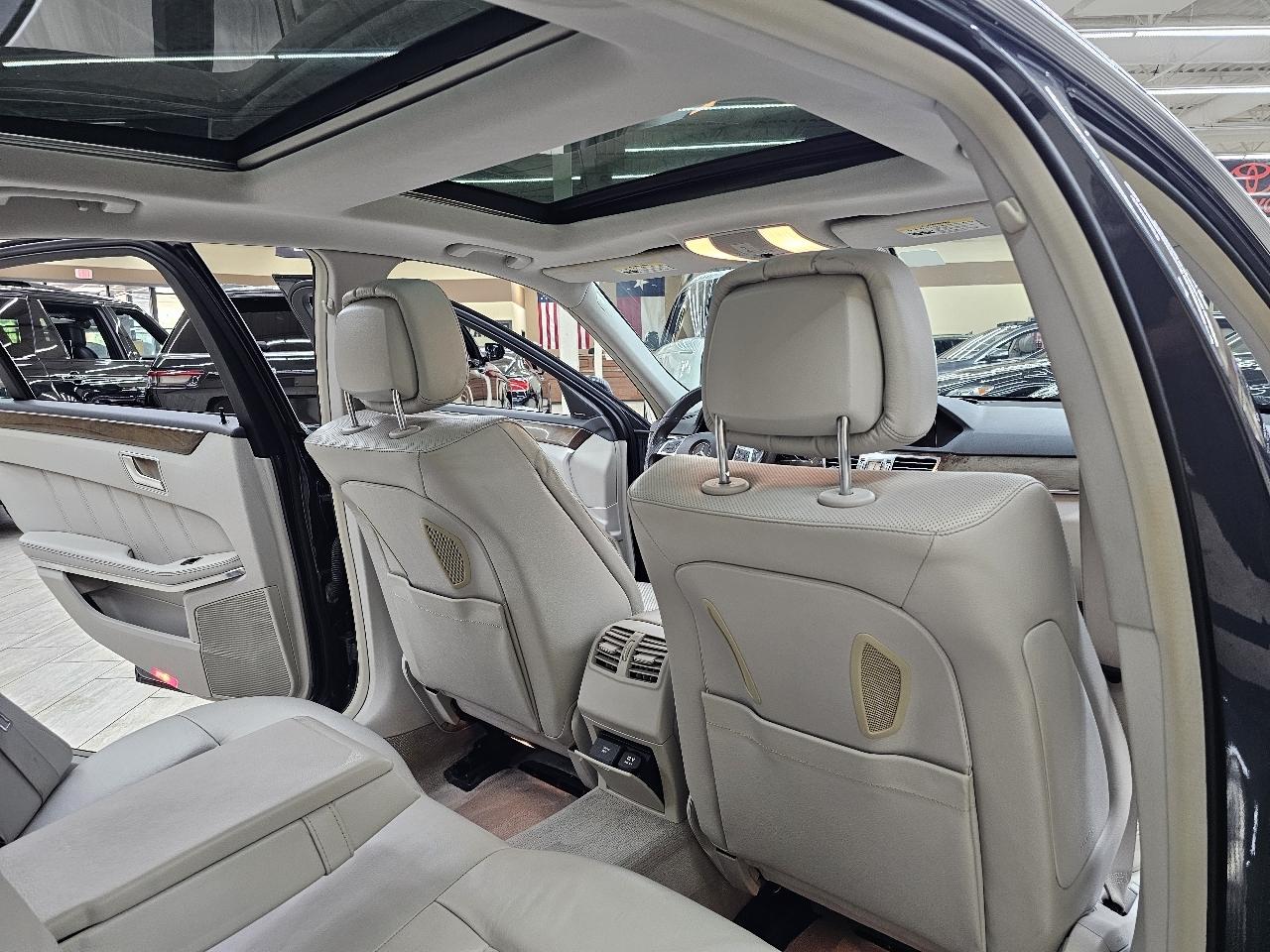 Mercedes-Benz E-Class E550 Sedan 4MATIC 2014