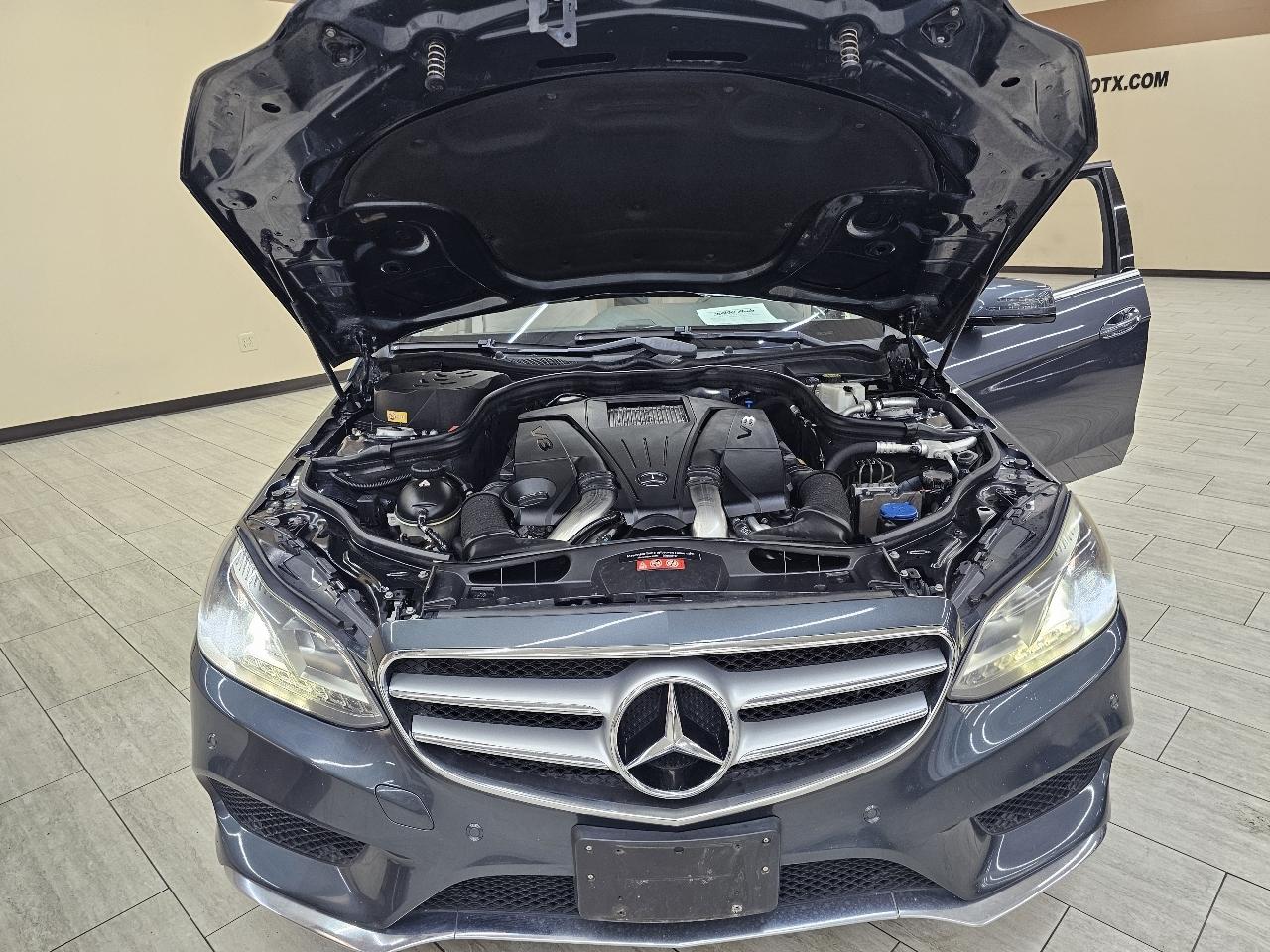 Mercedes-Benz E-Class E550 Sedan 4MATIC 2014