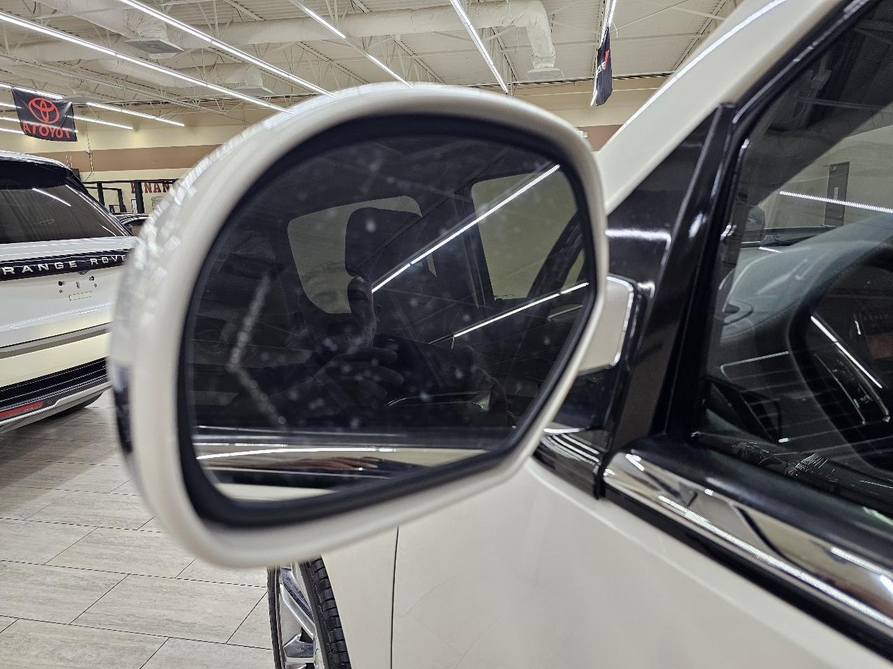 Cadillac Escalade ESV 2WD Platinum 2013