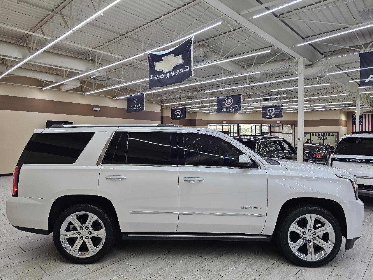 GMC Yukon Denali 4WD 2020