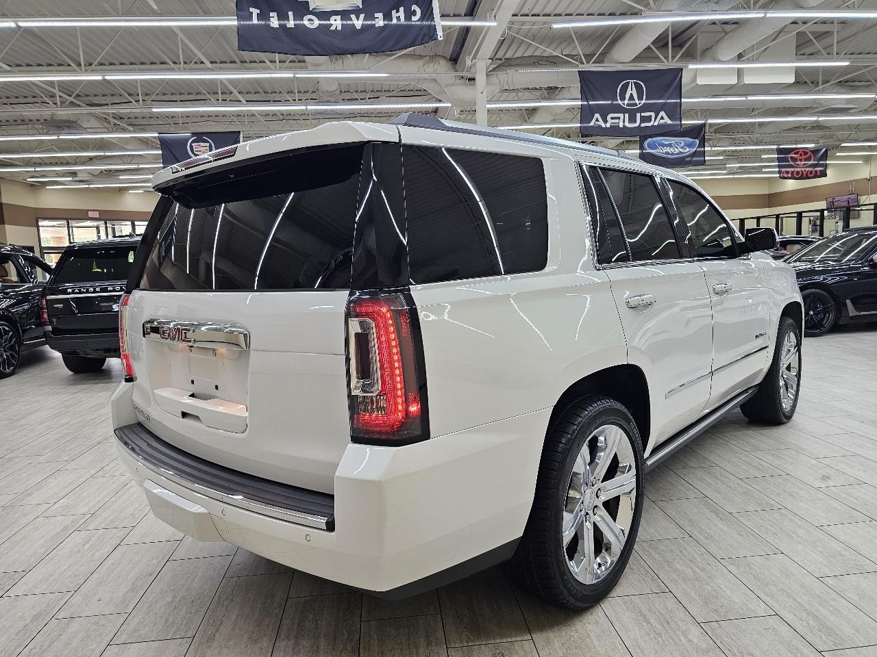 GMC Yukon Denali 4WD 2020
