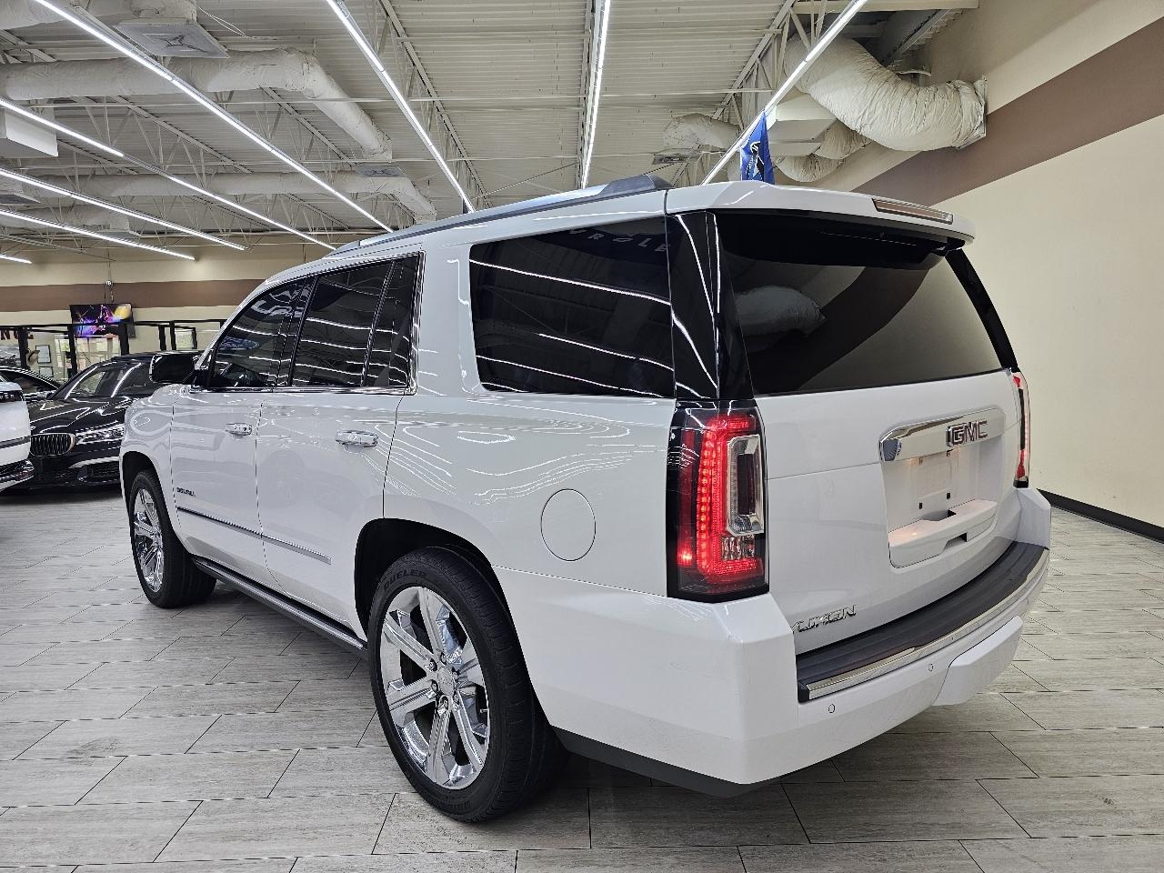 GMC Yukon Denali 4WD 2020
