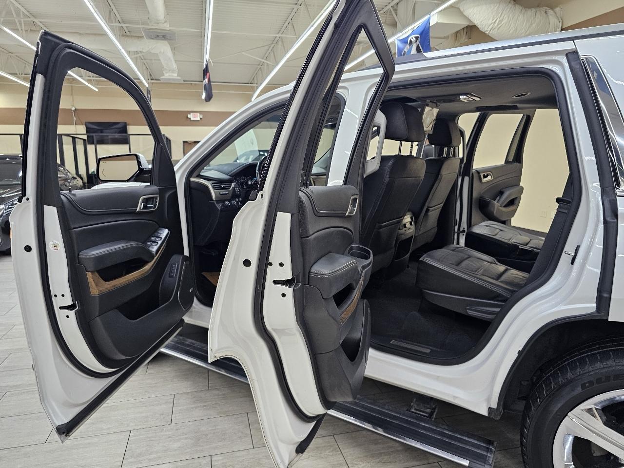 GMC Yukon Denali 4WD 2020