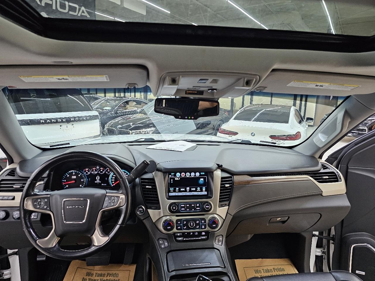 GMC Yukon Denali 4WD 2020