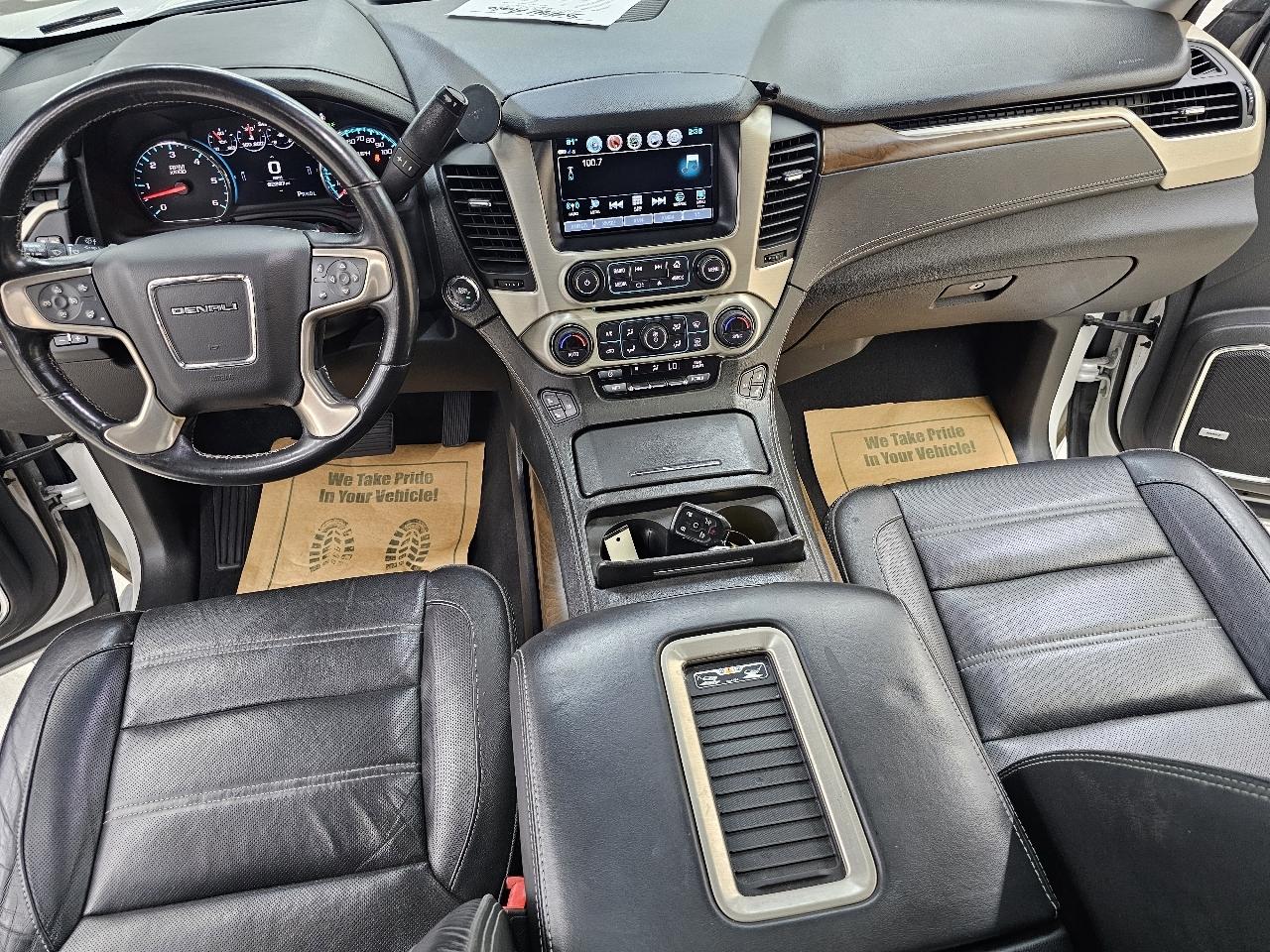 GMC Yukon Denali 4WD 2020