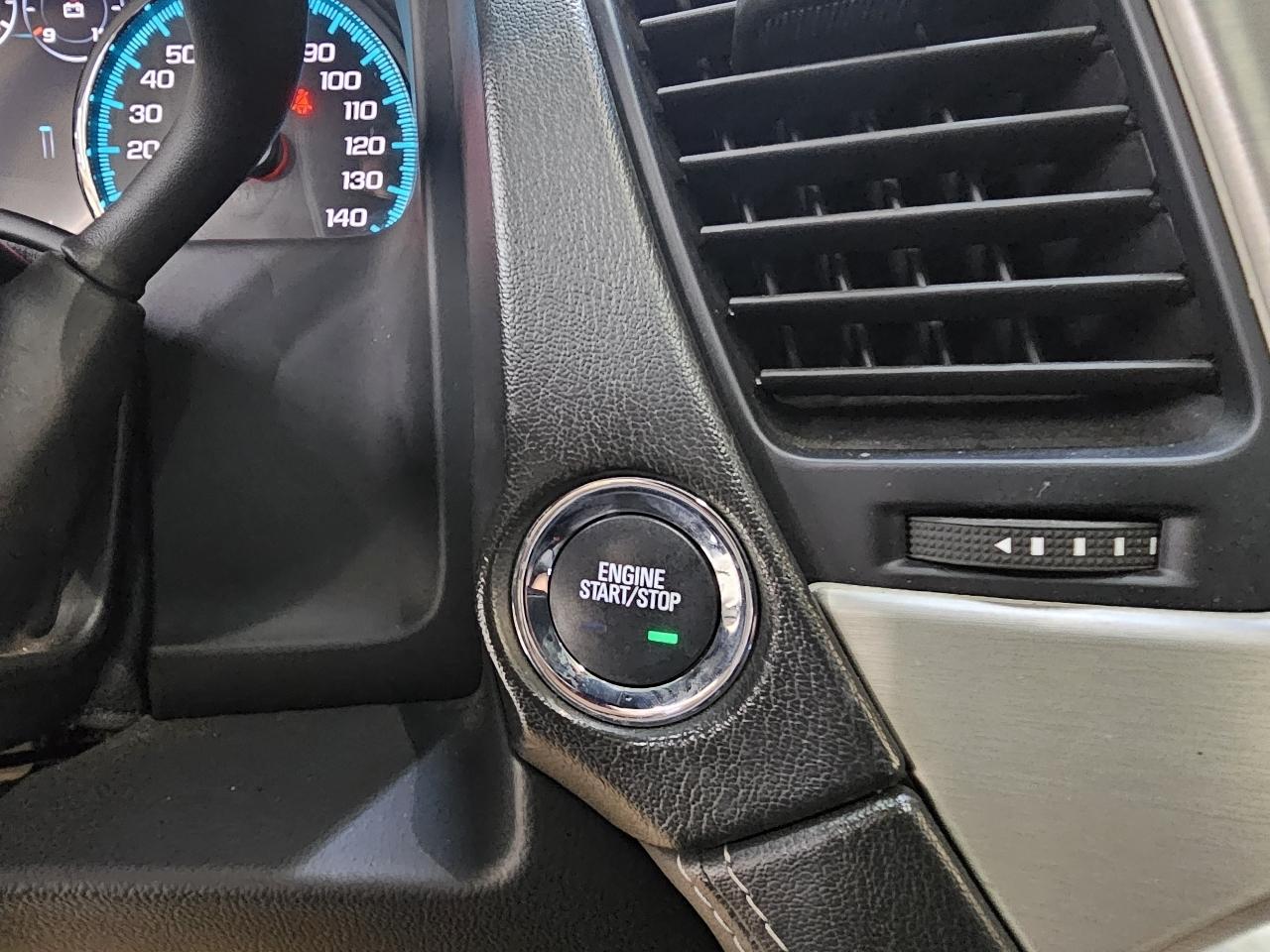 GMC Yukon Denali 4WD 2020