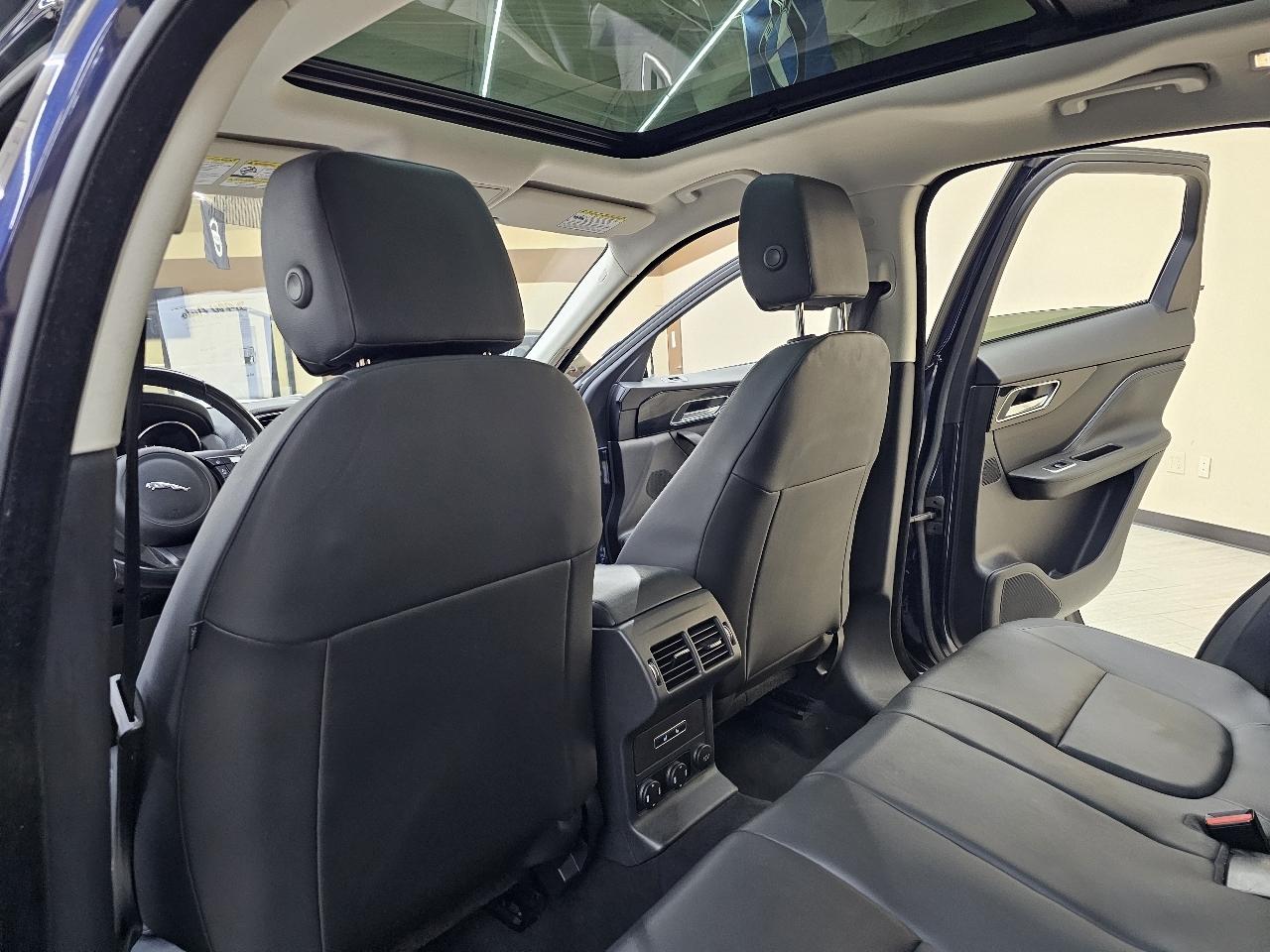 Jaguar F-Pace 25t Premium 2018