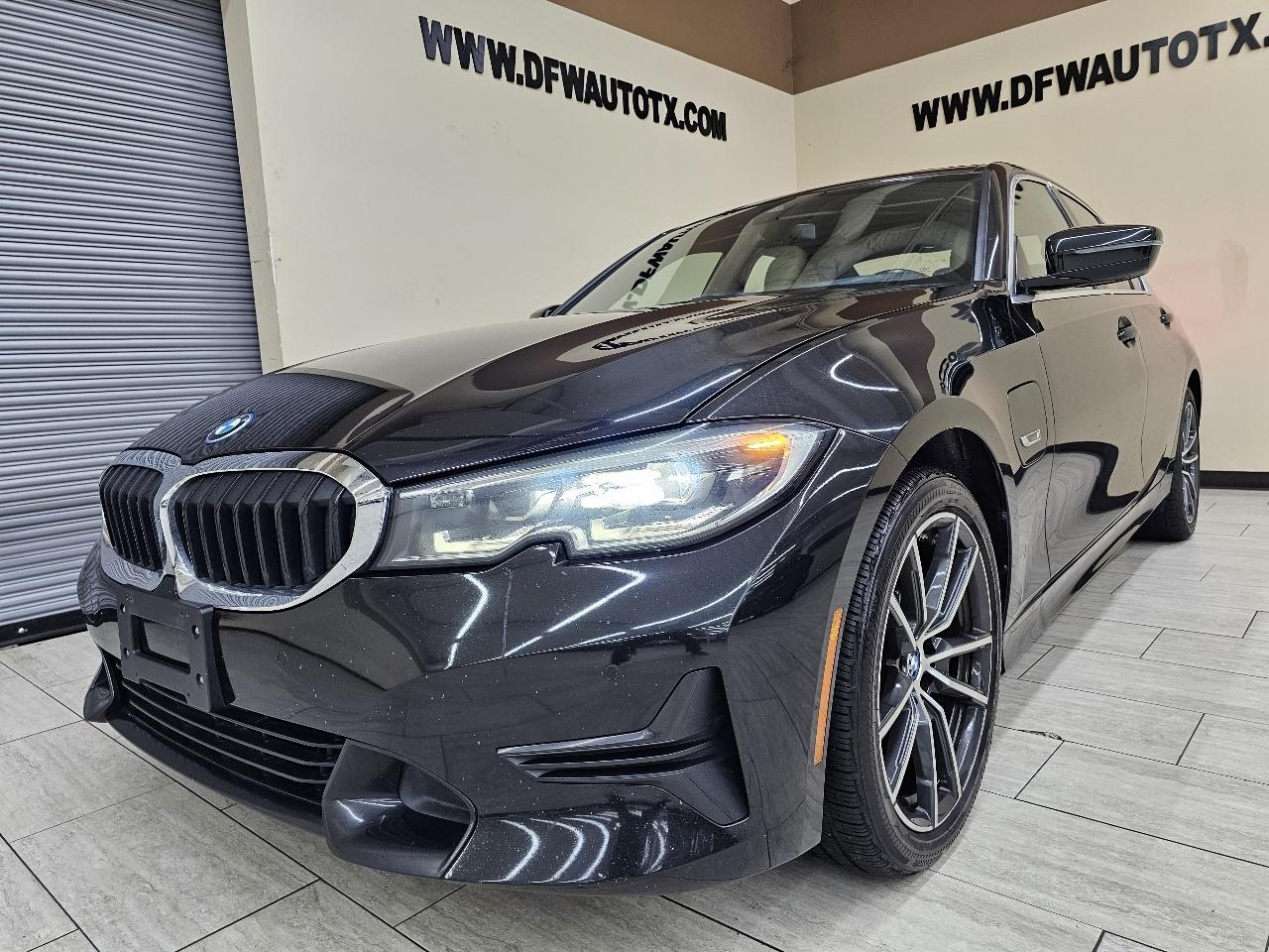 BMW 3-Series 330e 2022