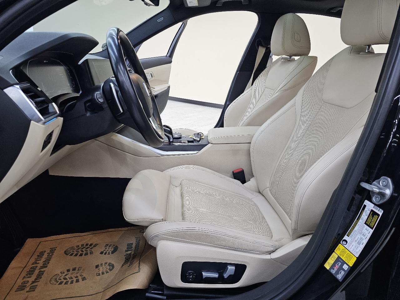 BMW 3-Series 330e 2022