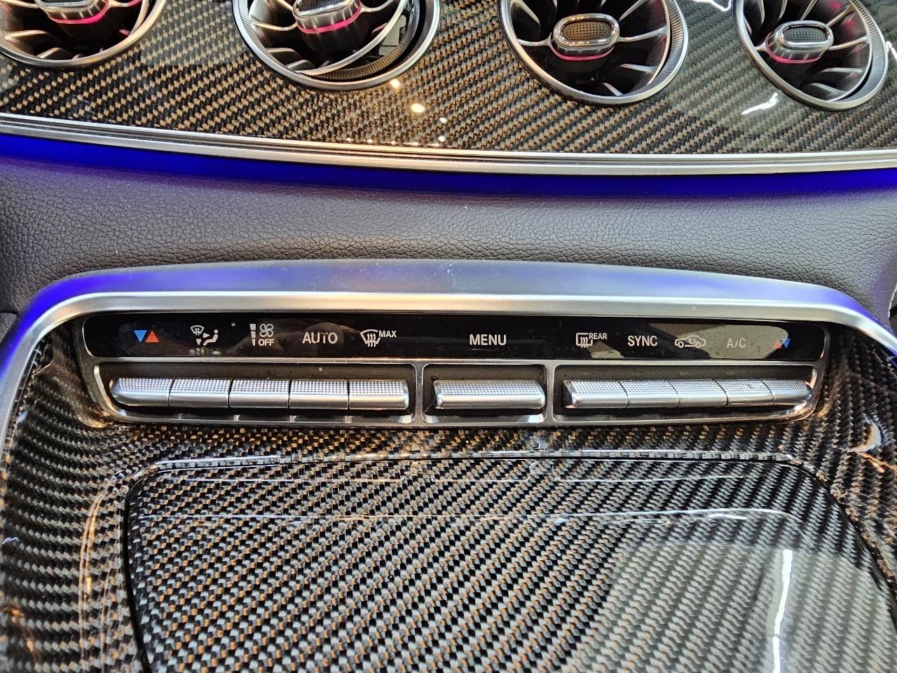 Mercedes-Benz AMG GT  2021