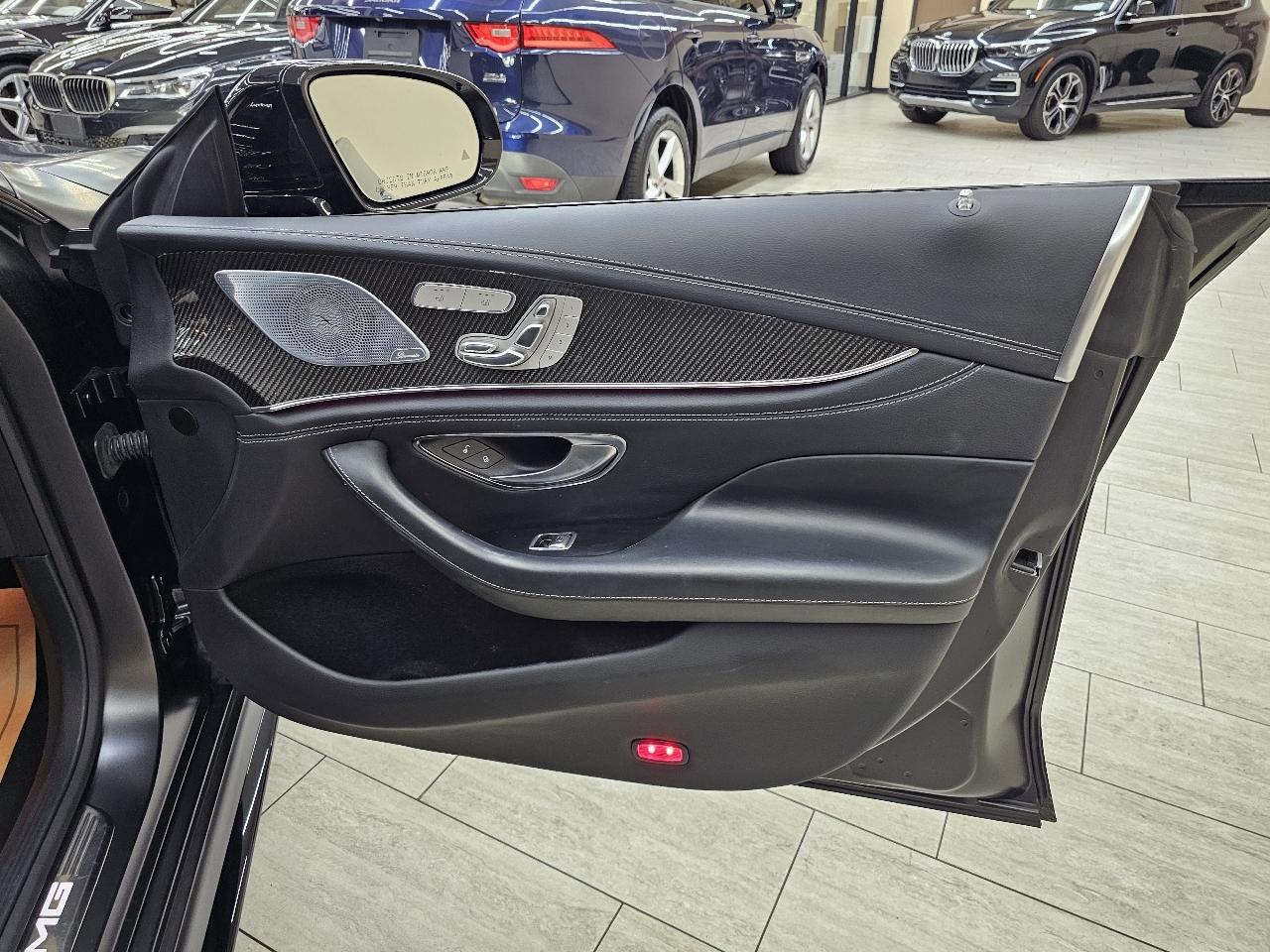 Mercedes-Benz AMG GT  2021