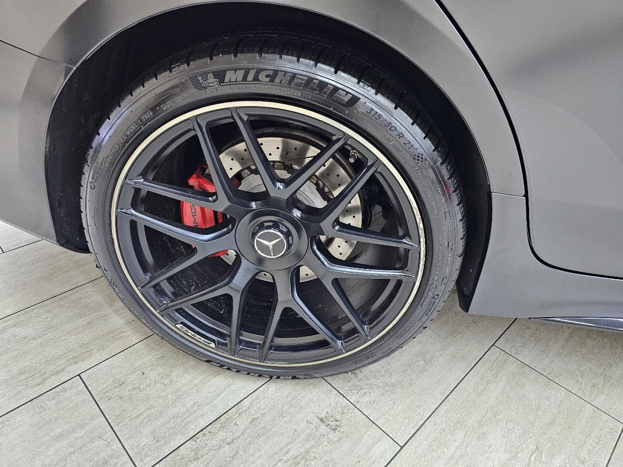 Mercedes-Benz AMG GT  2021