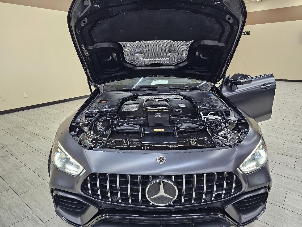 Mercedes-Benz AMG GT  2021