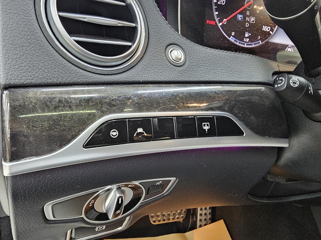 Mercedes-Benz S-Class S560 2020