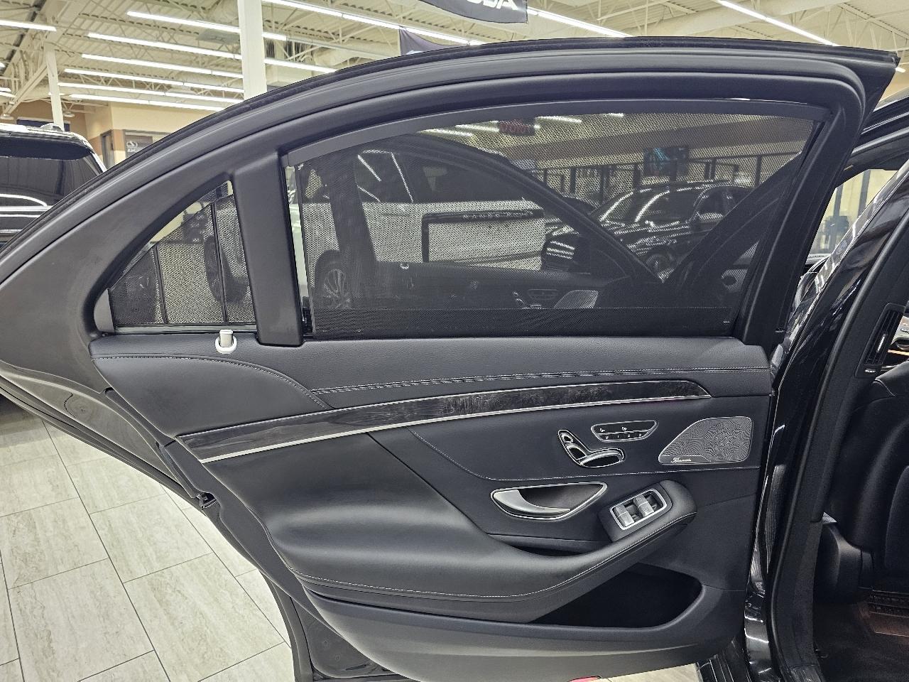 Mercedes-Benz S-Class S560 2020