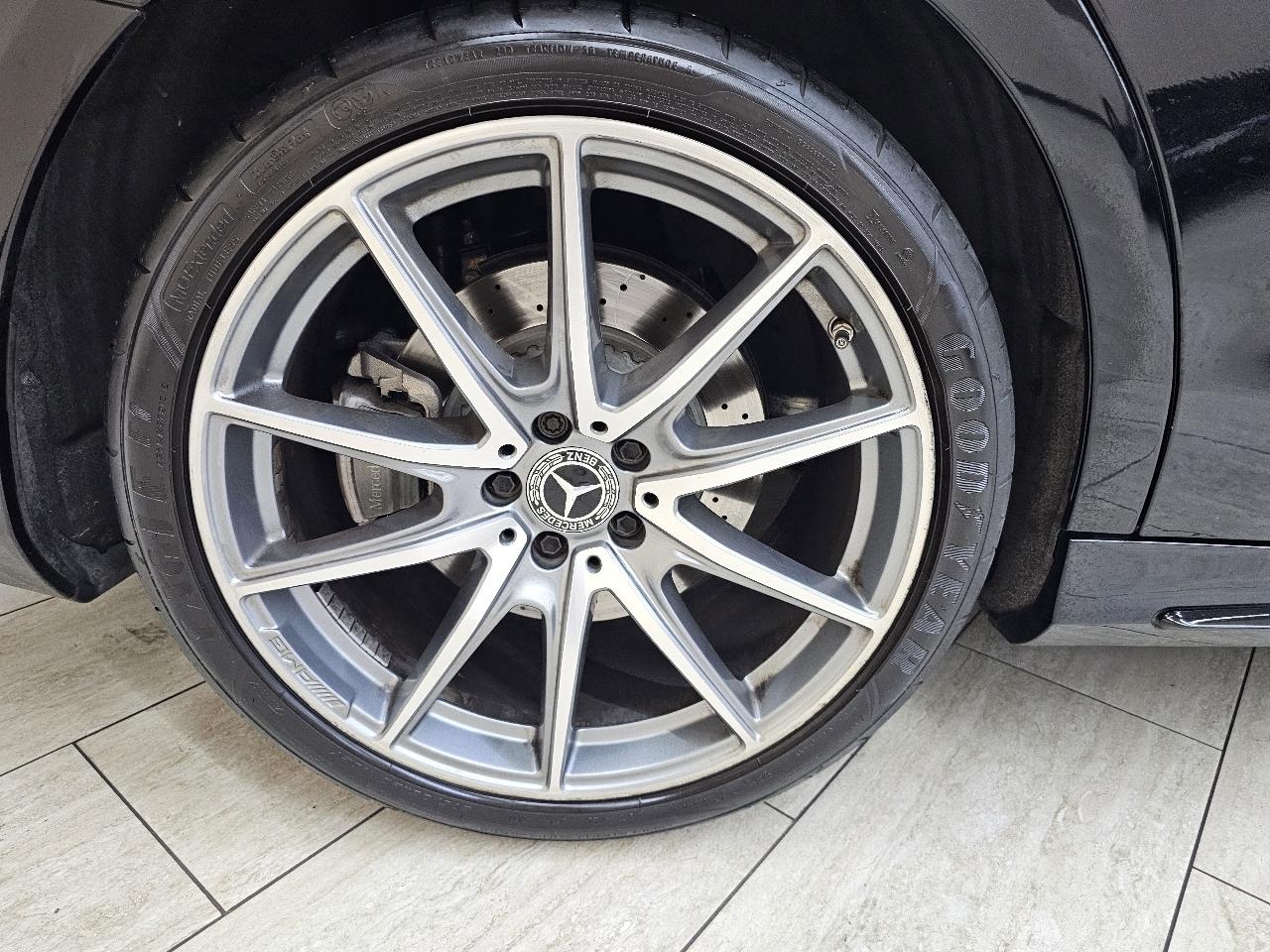 Mercedes-Benz S-Class S560 2020