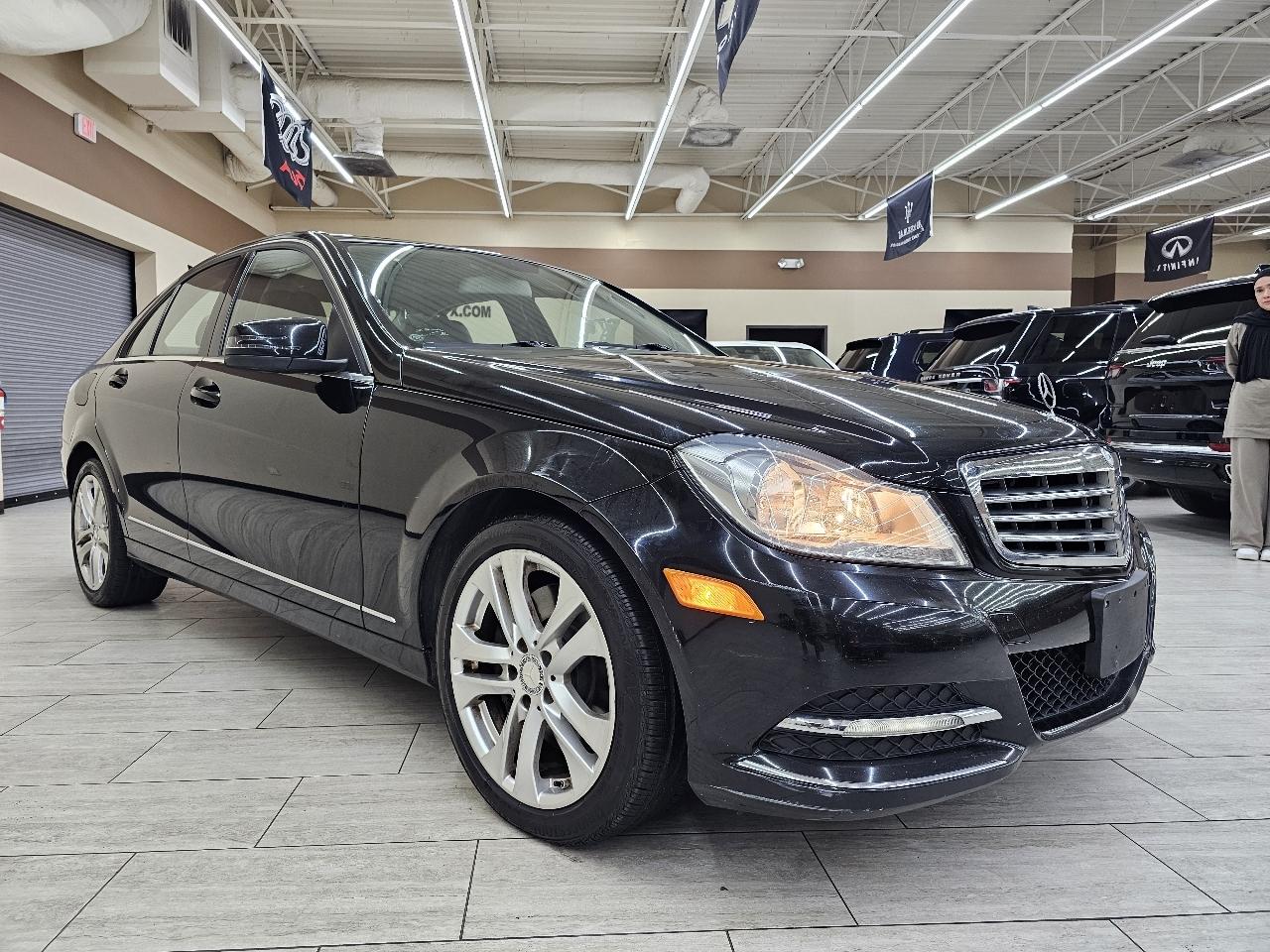 Mercedes-Benz C-Class C300 4MATIC Sport Sedan 2013