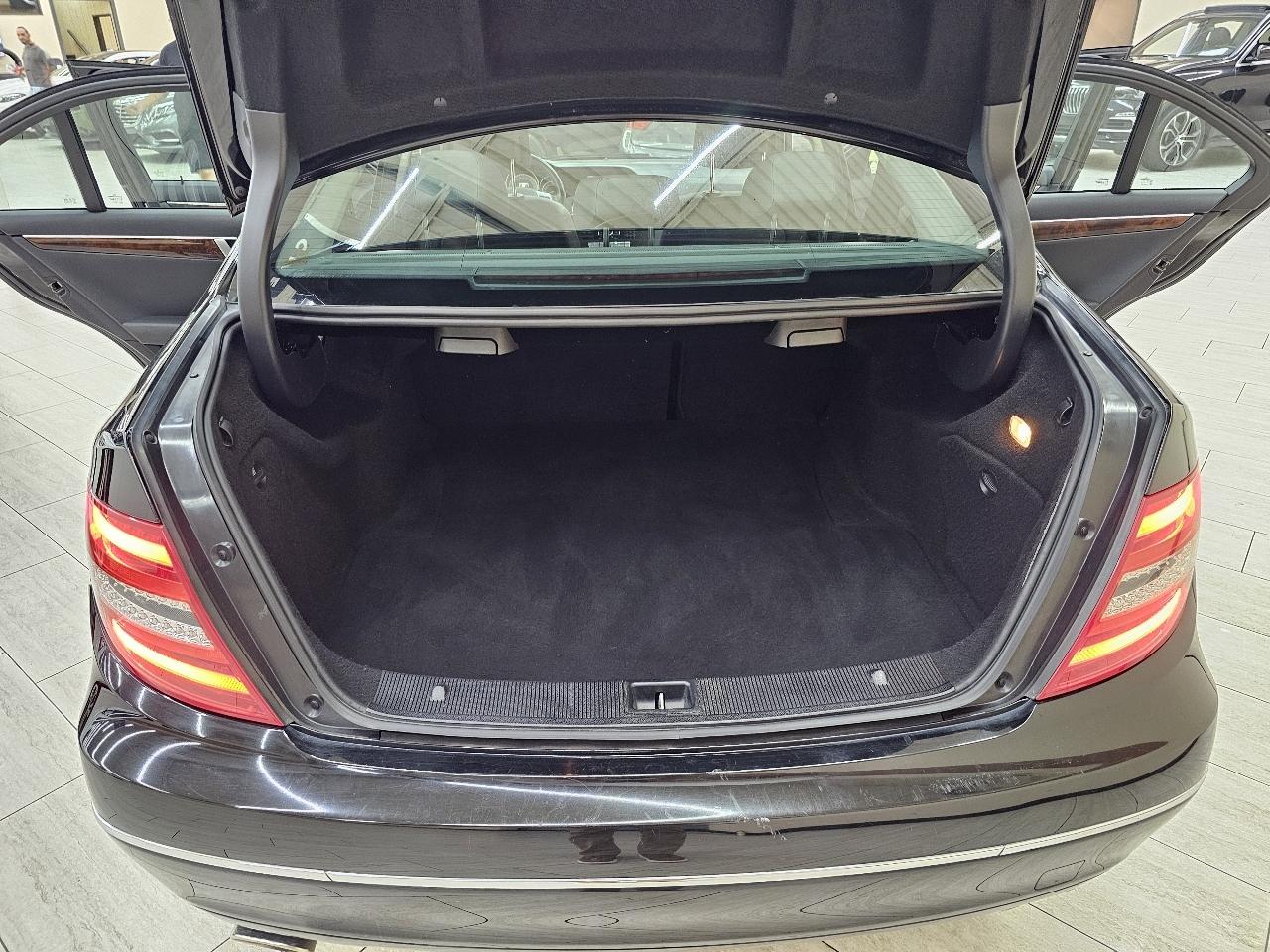 Mercedes-Benz C-Class C300 4MATIC Sport Sedan 2013