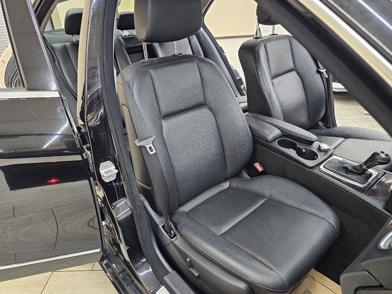 Mercedes-Benz C-Class C300 4MATIC Sport Sedan 2013