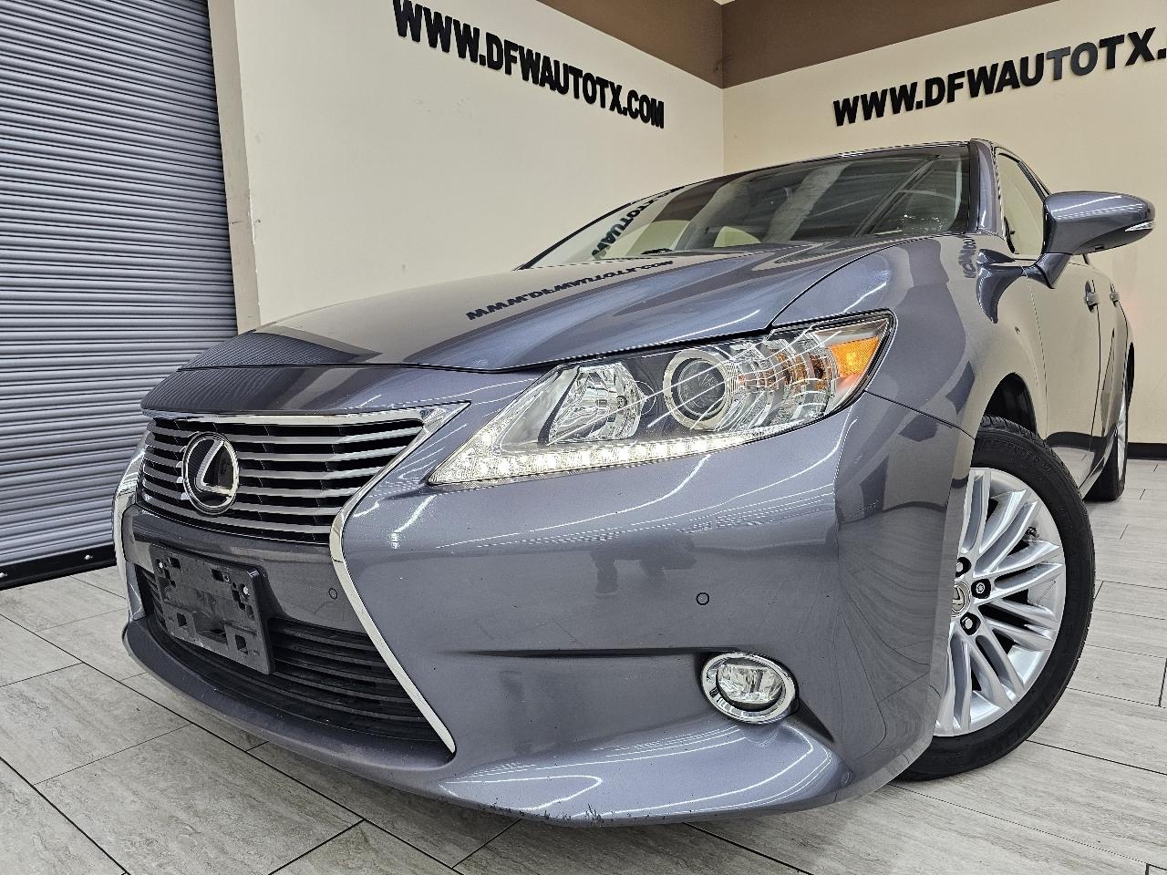 Lexus ES 350 Sedan 2015