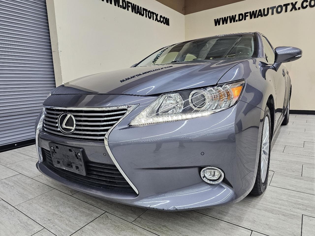 Lexus ES 350 Sedan 2015