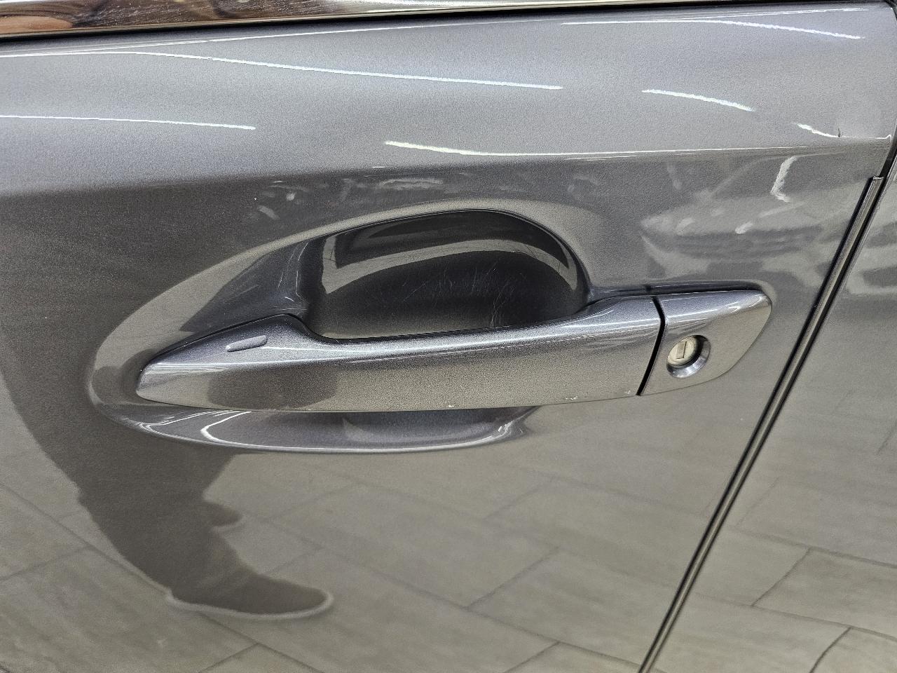 Lexus ES 350 Sedan 2015