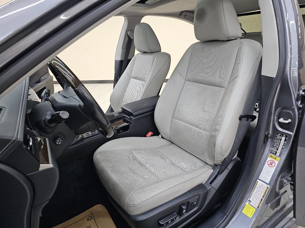 Lexus ES 350 Sedan 2015