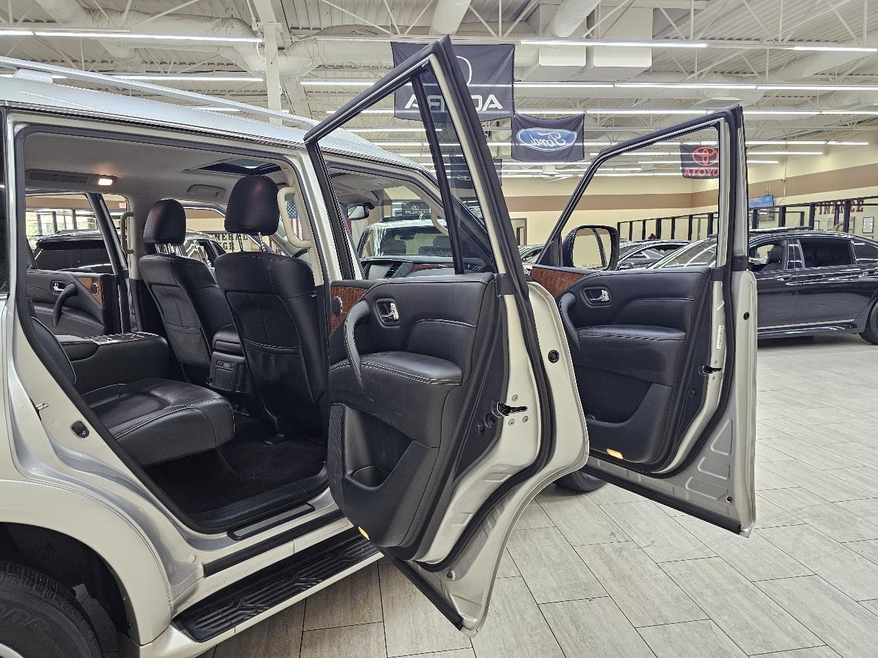 Infiniti QX80 Limited 4WD 2019