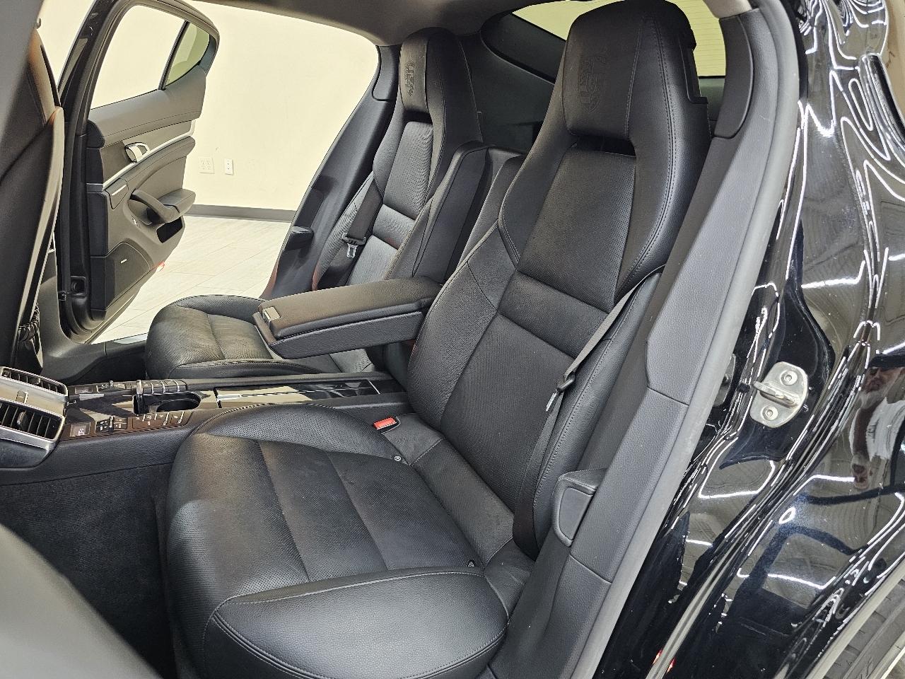 Porsche Panamera  2016