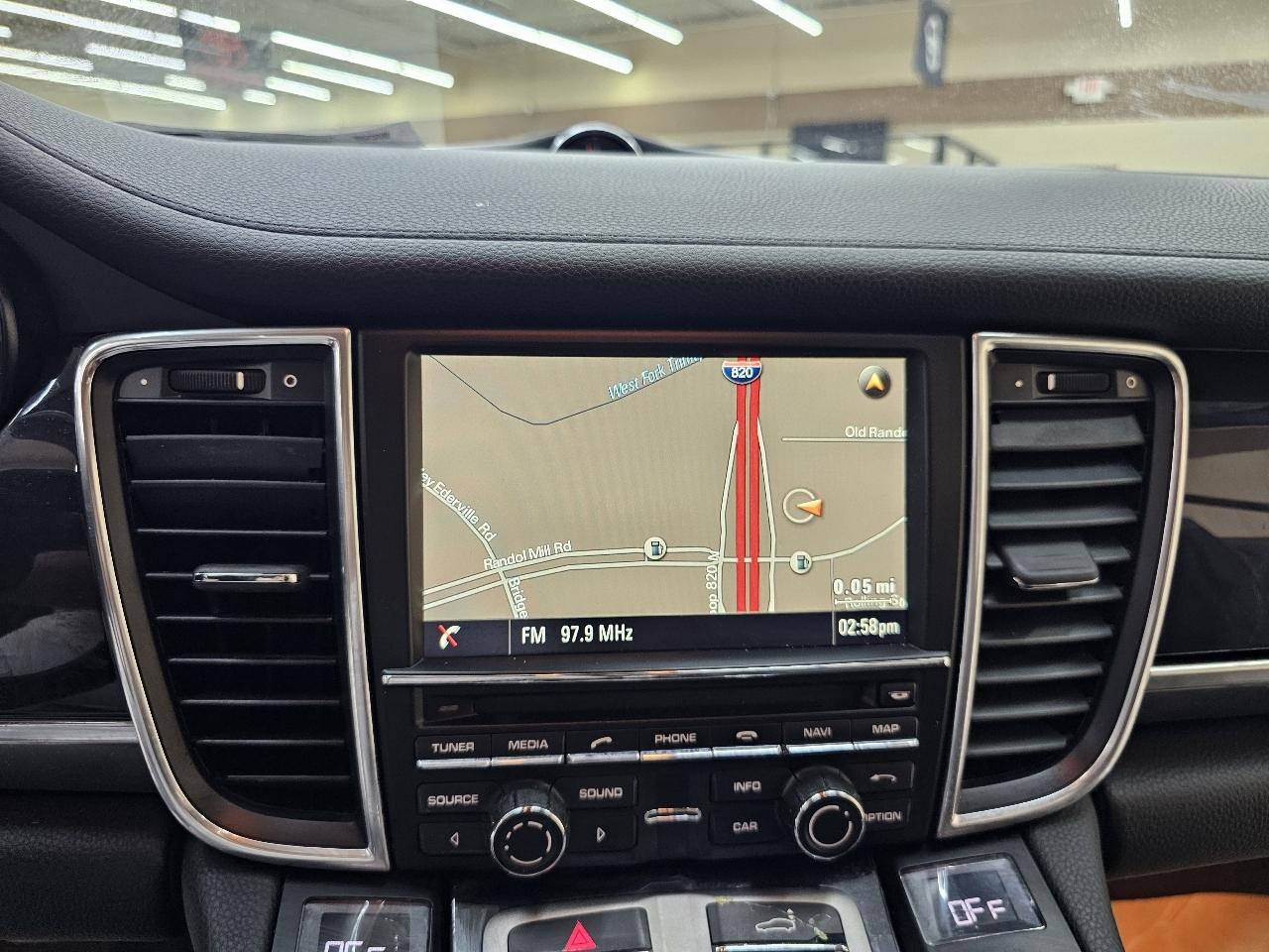 Porsche Panamera  2016